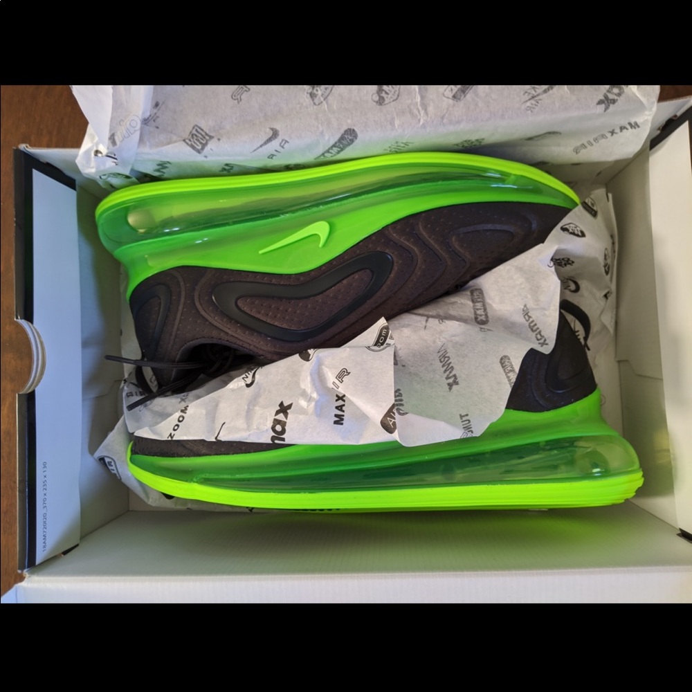BRAND NEW Men’s Nike Air Max 720